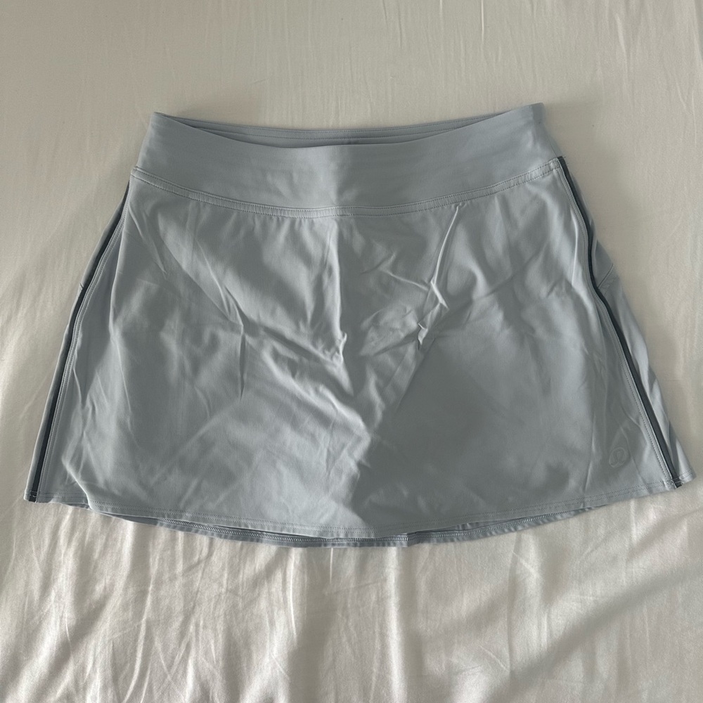 lululemon athletica Light Gray Athletic Mini Skirt - Picture 2 of 9